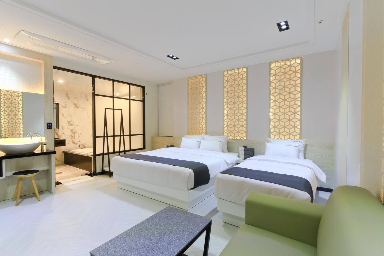 City Hotel G&G Busan Exterior photo