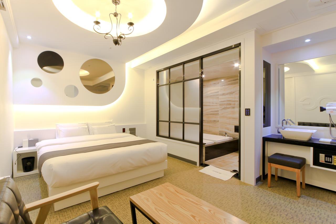 City Hotel G&G Busan Exterior photo